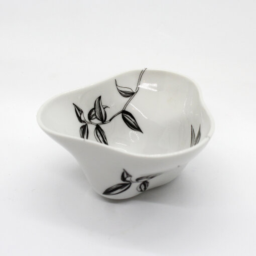 malá miska s voděnkou